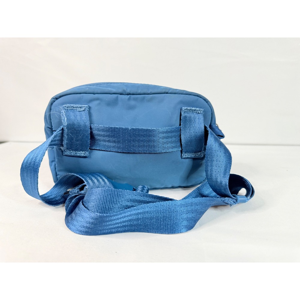 Athleta Blue Belt Bag Crossbody Waist Pack Adjustable Strap Nylon One Size EUC - Picture 5 of 7